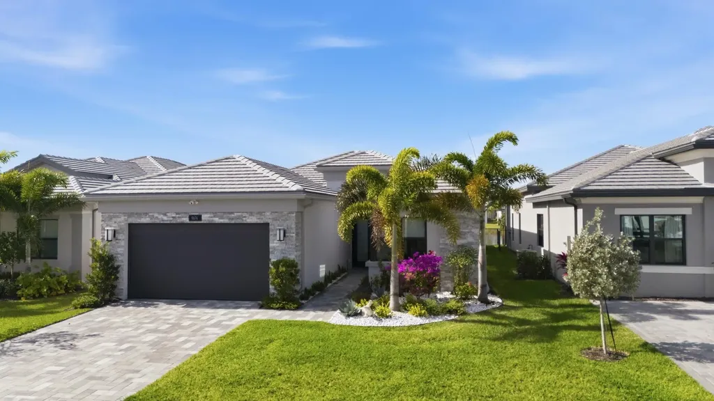 9674 Spruce Woods Drive Boynton Beach FL 33473