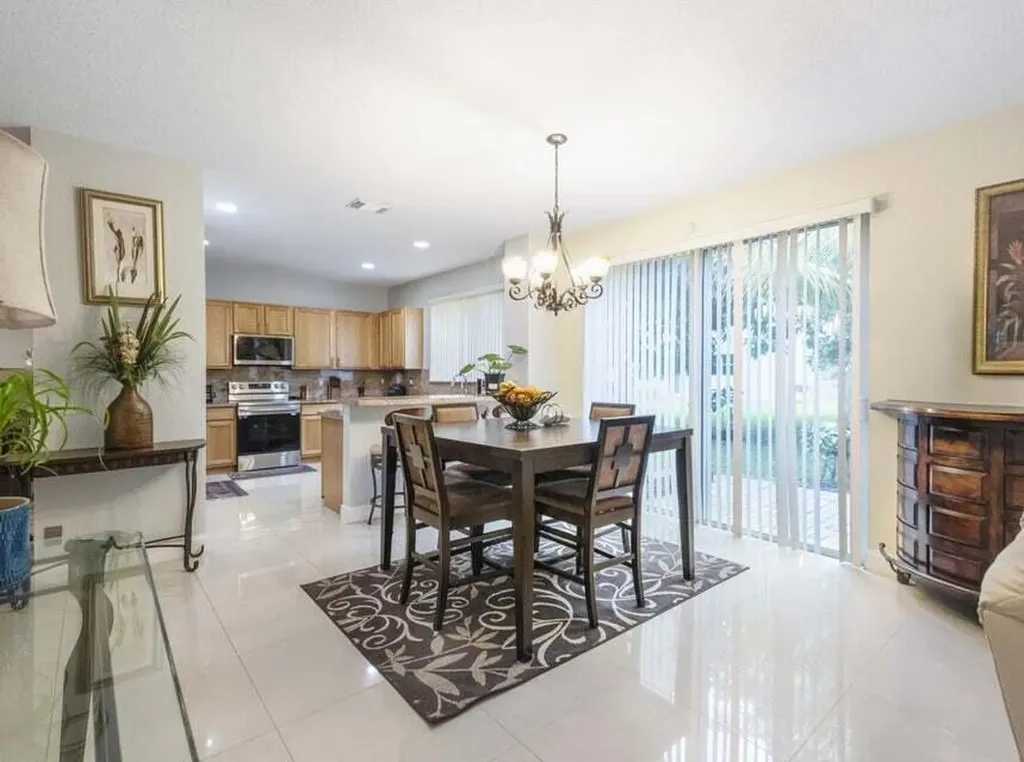 846 Gazetta Way West Palm Beach FL 33413