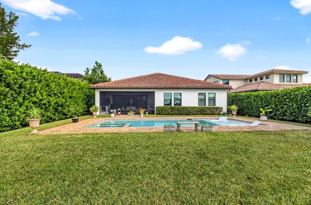 9244 Grand Prix Lane Boynton Beach FL 33472
