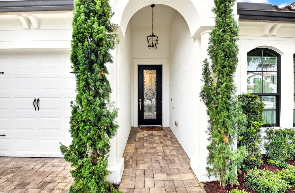 9244 Grand Prix Lane Boynton Beach FL 33472