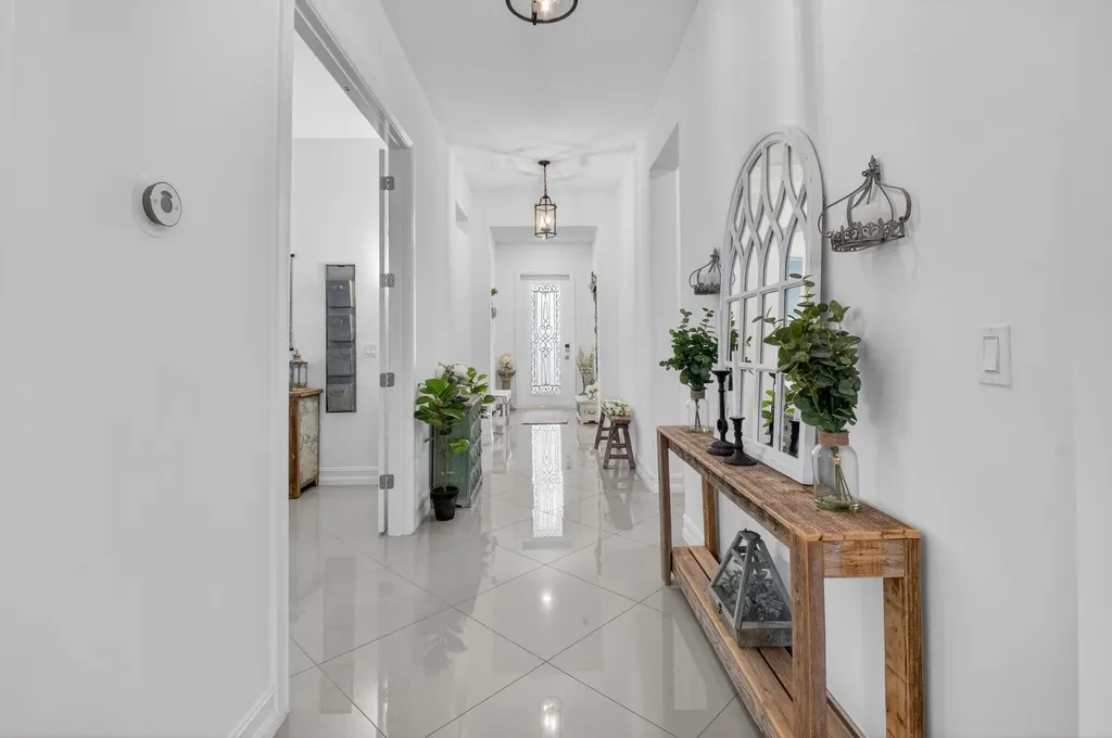 9244 Grand Prix Lane Boynton Beach FL 33472