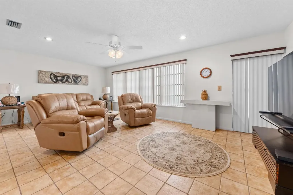 5800 Fernley Drive W West Palm Beach FL 33415