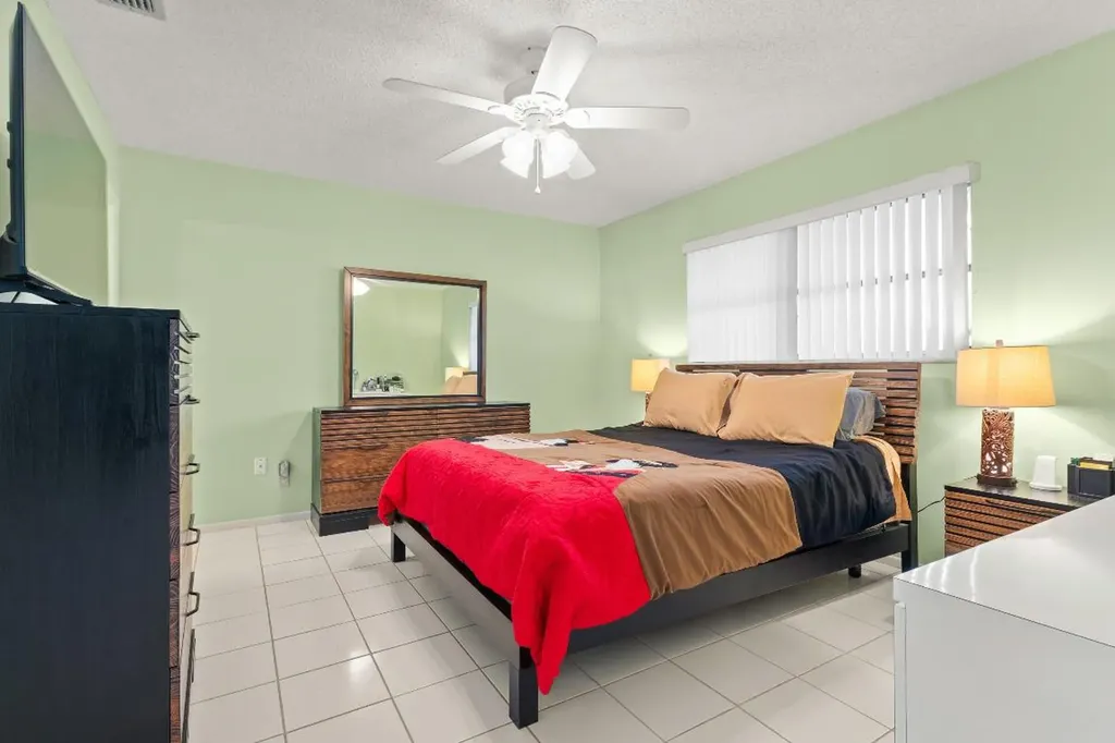 5800 Fernley Drive W West Palm Beach FL 33415