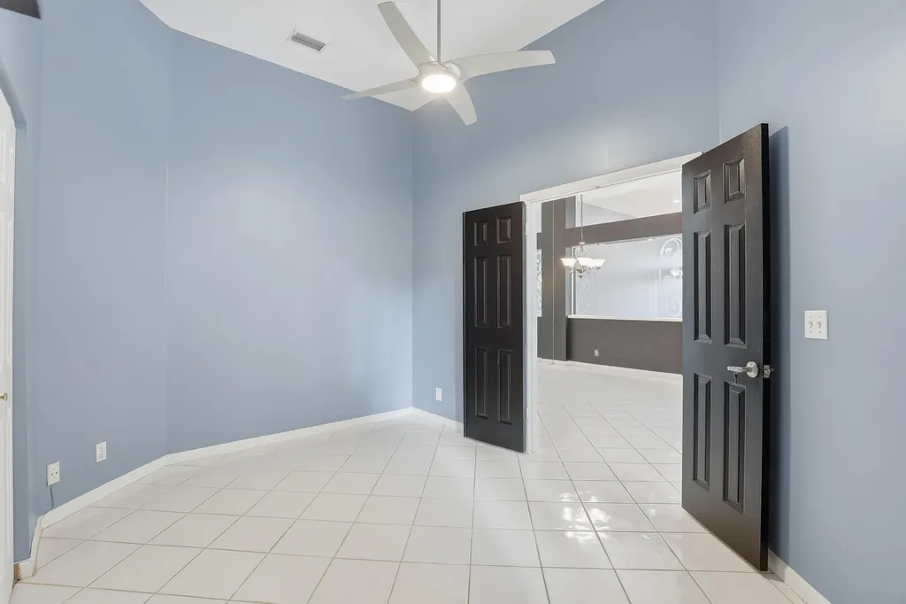 5405 Monterey Circle Delray Beach FL 33484