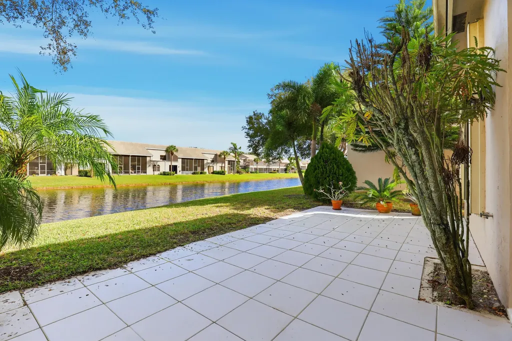 5405 Monterey Circle Delray Beach FL 33484