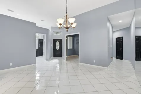 5405 Monterey Circle Delray Beach FL 33484