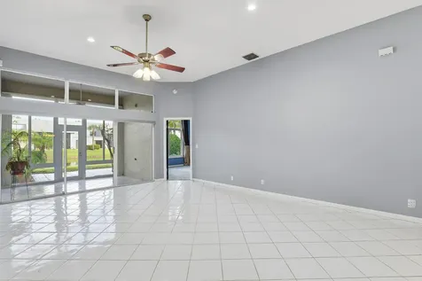5405 Monterey Circle Delray Beach FL 33484