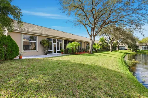5405 Monterey Circle Delray Beach FL 33484