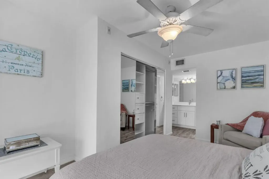 5540 Tamberlane Circle Palm Beach Gardens FL 33418