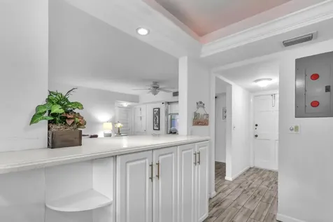 5540 Tamberlane Circle Palm Beach Gardens FL 33418