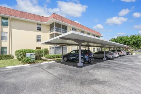 5540 Tamberlane Circle Palm Beach Gardens FL 33418
