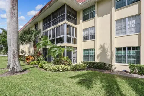5540 Tamberlane Circle Palm Beach Gardens FL 33418