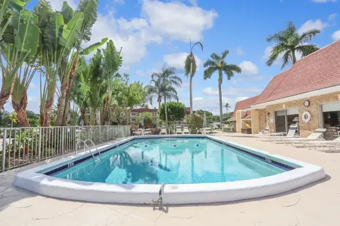 5540 Tamberlane Circle Palm Beach Gardens FL 33418