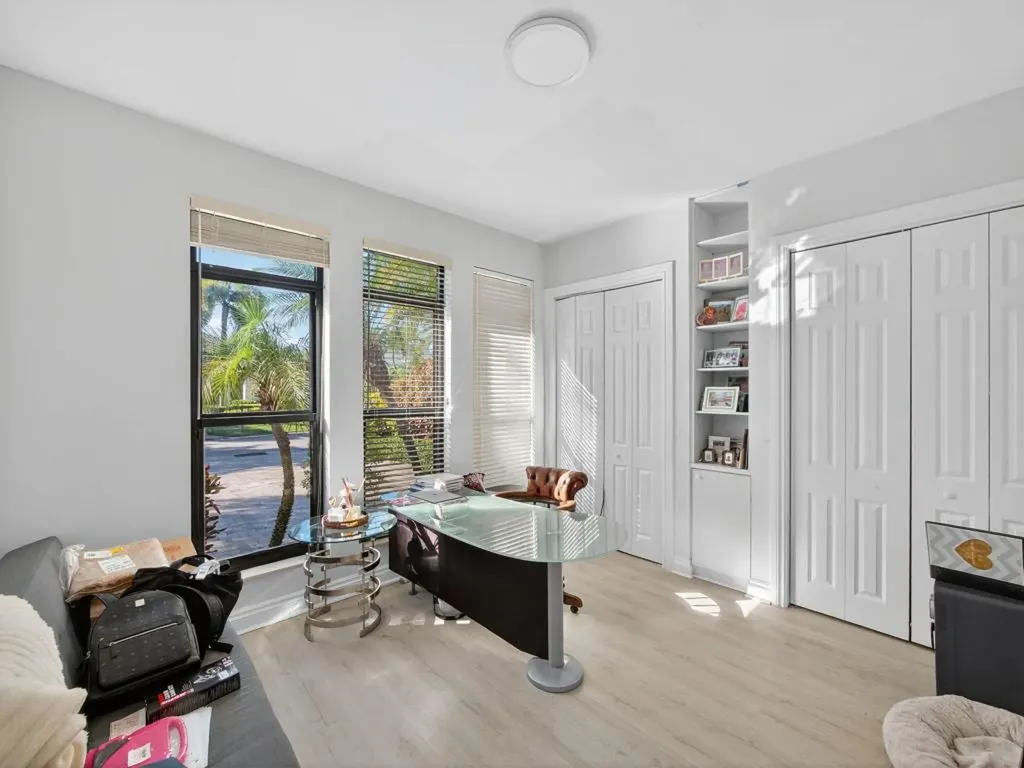 125 Pembroke Drive Palm Beach Gardens FL 33418