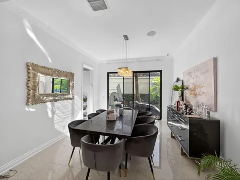 125 Pembroke Drive Palm Beach Gardens FL 33418