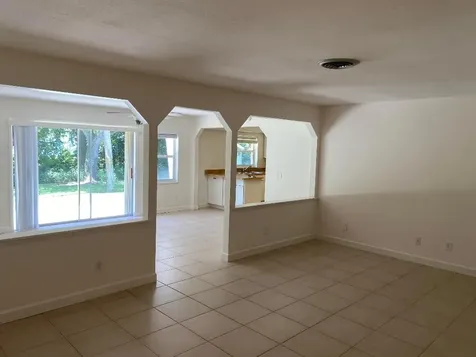 956 Tulip Lane Vero Beach FL 32963