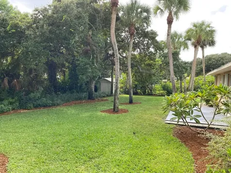956 Tulip Lane Vero Beach FL 32963