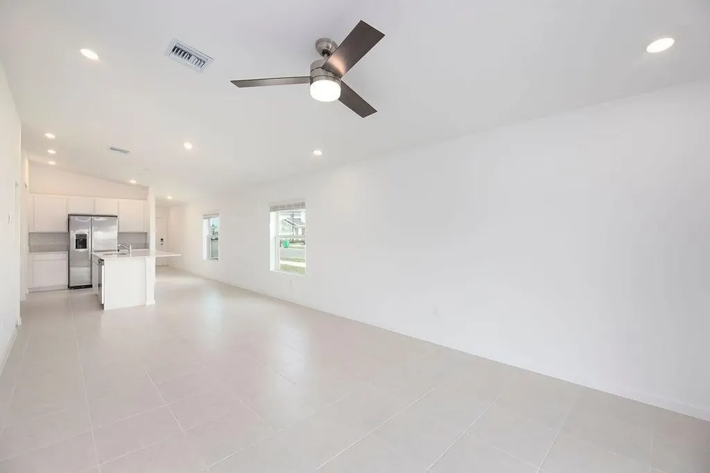 11146 NW Fernbrook Drive Port St Lucie FL 34987
