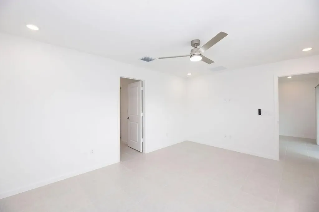 11146 NW Fernbrook Drive Port St Lucie FL 34987