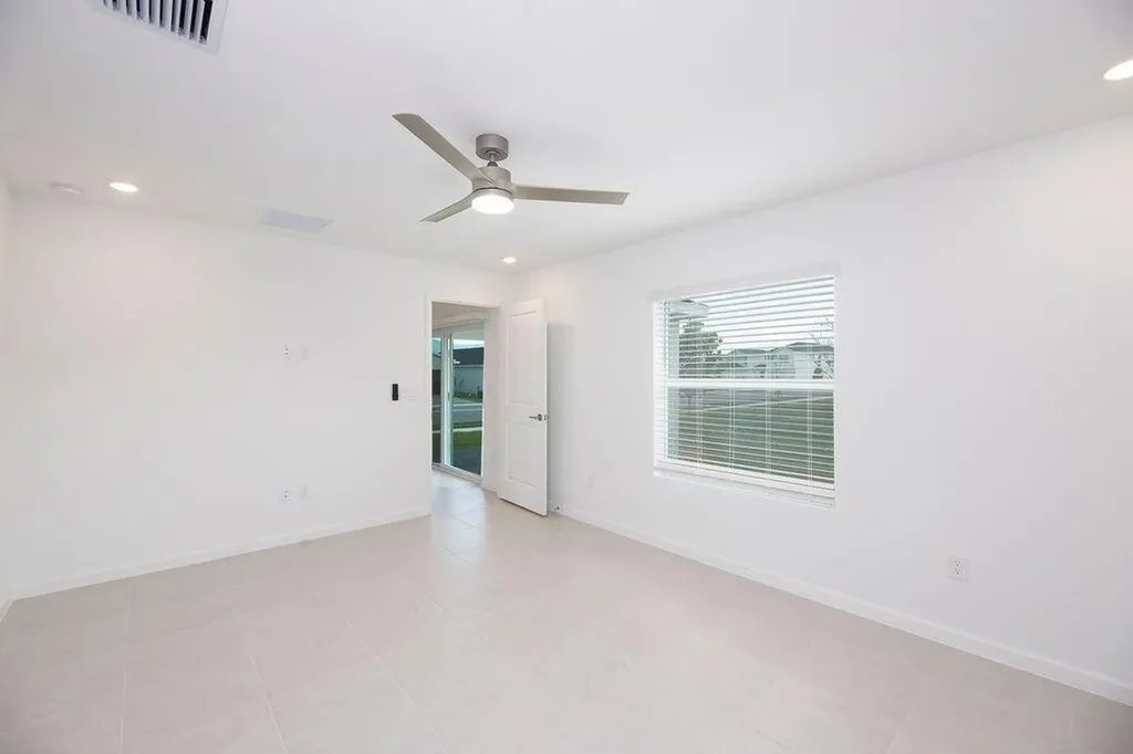 11146 NW Fernbrook Drive Port St Lucie FL 34987