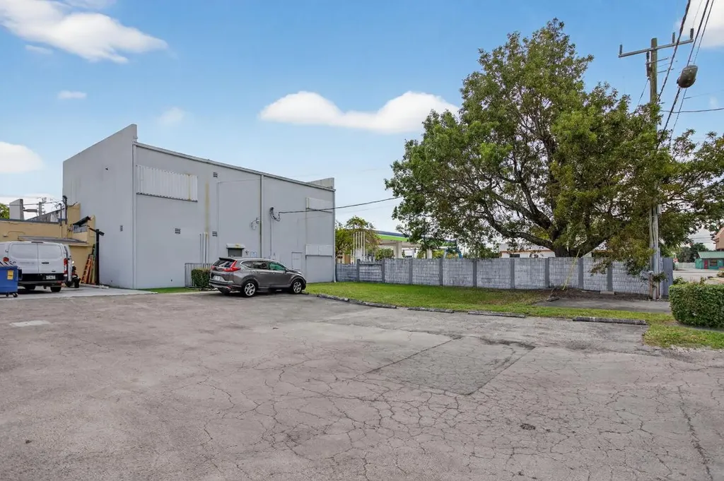 513 N State 7 Road Margate FL 33063
