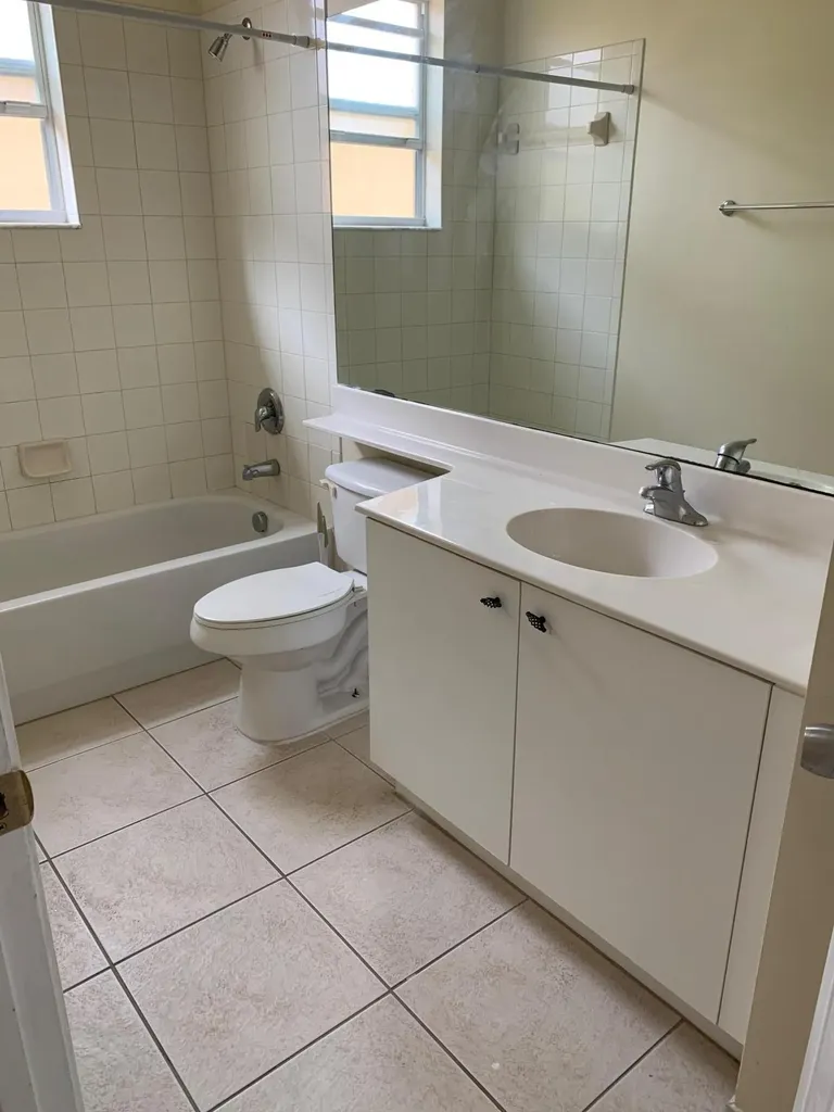 3565 Forest Hill Boulevard Palm Springs FL 33406