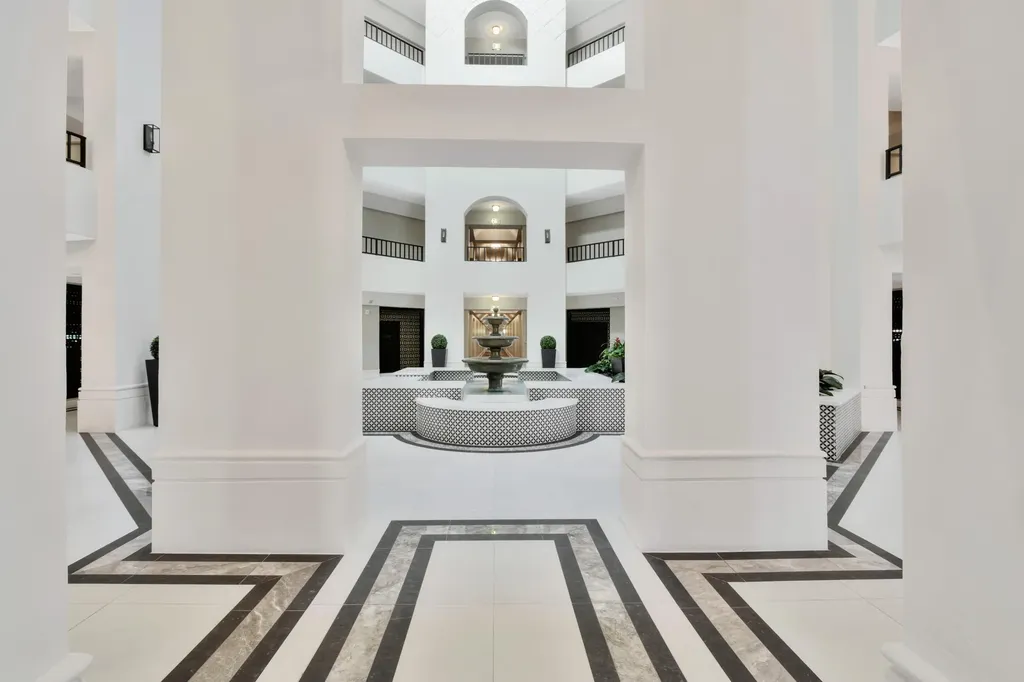 100 SE 5th Avenue Boca Raton FL 33432