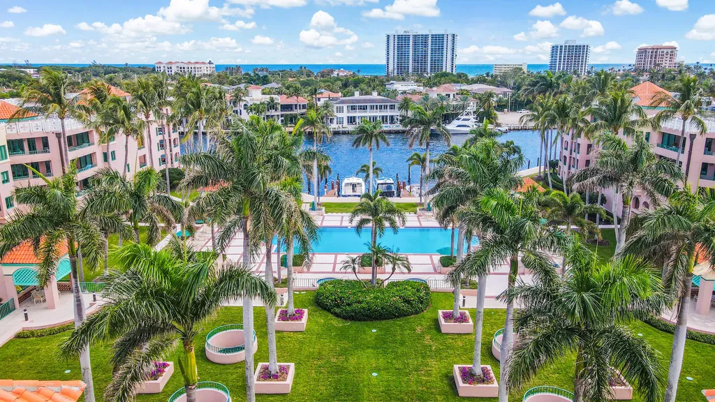 100 SE 5th Avenue Boca Raton FL 33432