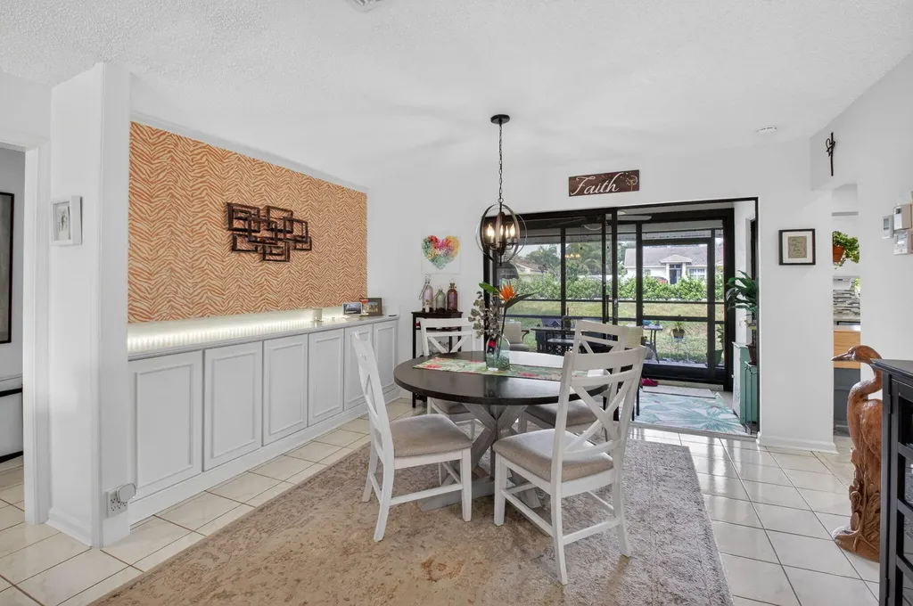 9825 Tabebuia Tree Drive Boynton Beach FL 33436