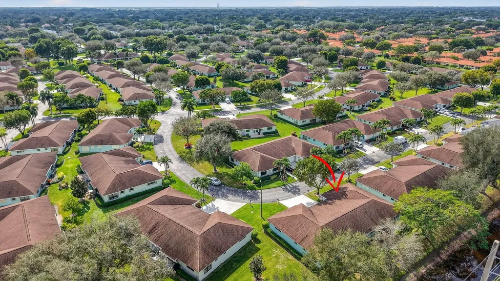 9825 Tabebuia Tree Drive Boynton Beach FL 33436