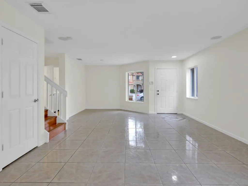 6136 Sugar Loaf Lane West Palm Beach FL 33411