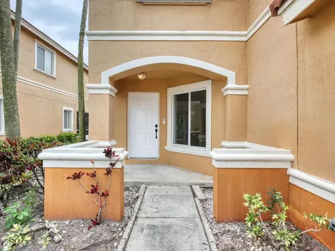 6136 Sugar Loaf Lane West Palm Beach FL 33411