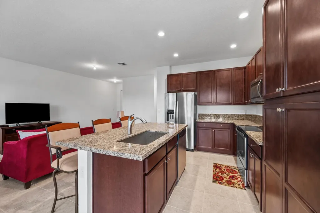 9059 Kingsmoor Way Lake Worth FL 33467