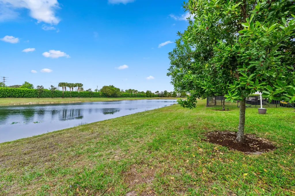 9059 Kingsmoor Way Lake Worth FL 33467
