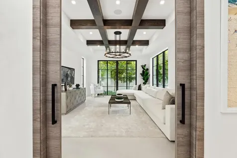 1212 NE 8th Avenue NE Delray Beach FL 33483