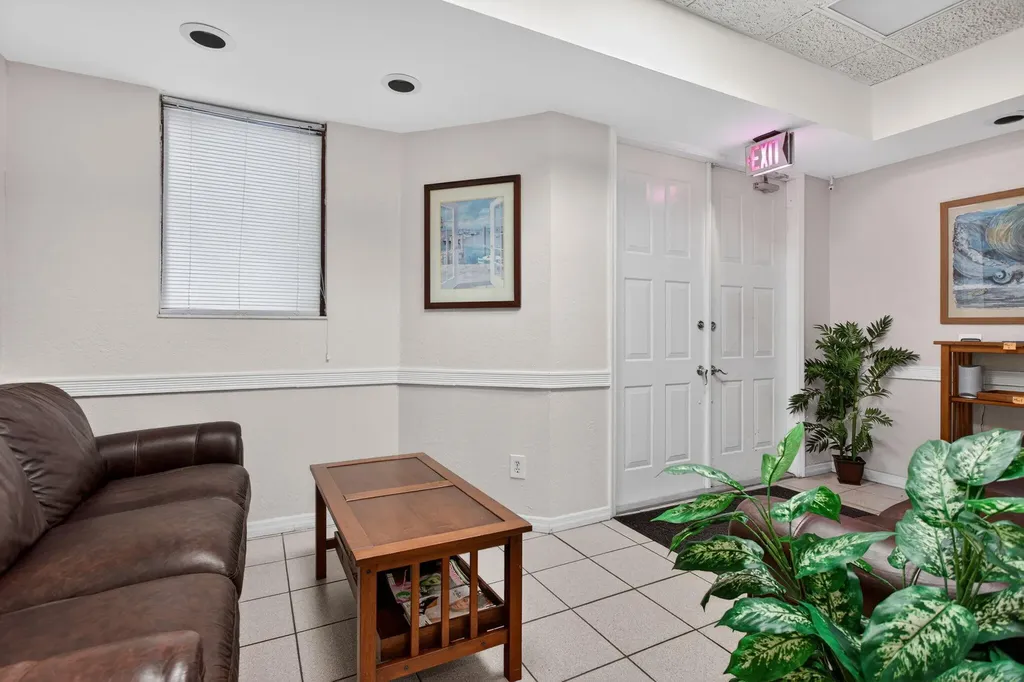 513 N State 7 Road Margate FL 33063