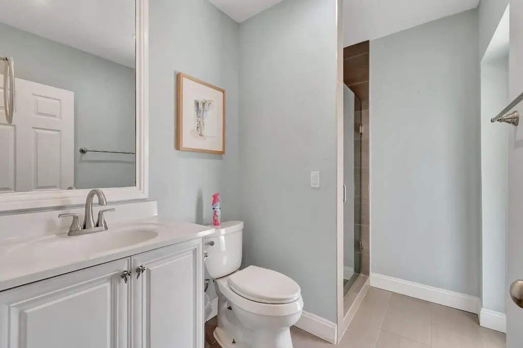 1220 N Swinton Avenue Delray Beach FL 33444