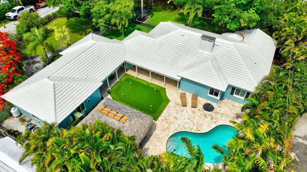 1220 N Swinton Avenue Delray Beach FL 33444