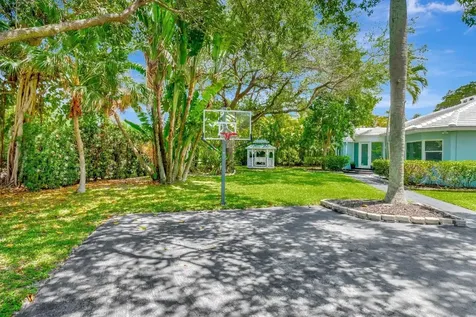 1220 N Swinton Avenue Delray Beach FL 33444