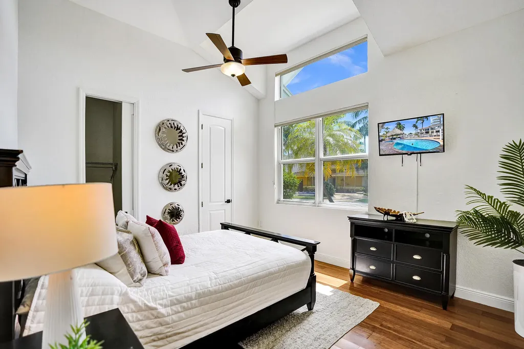 785 NE 71st Street Boca Raton FL 33487