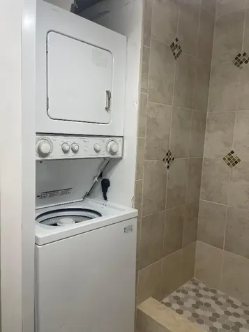 523 Piedmont K Delray Beach FL 33484