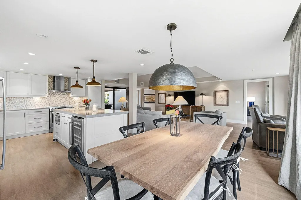 3954 Quail Ridge Drive N Boynton Beach FL 33436
