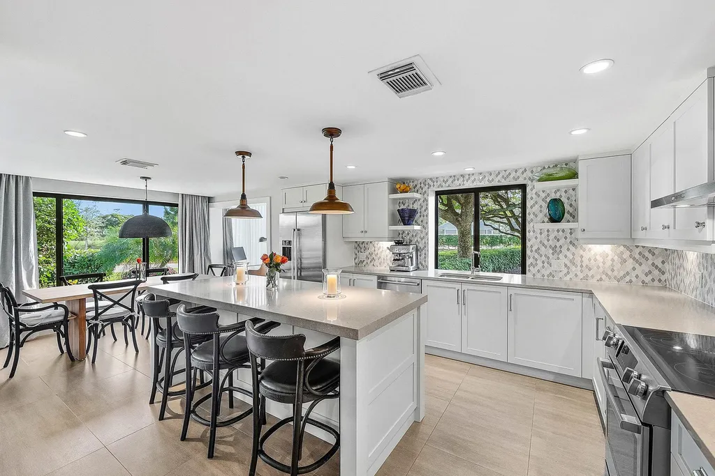 3954 Quail Ridge Drive N Boynton Beach FL 33436