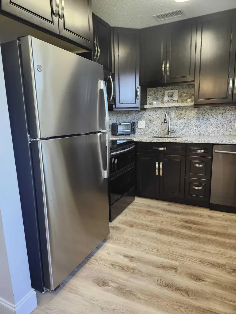 301 Farnham M Deerfield Beach FL 33442