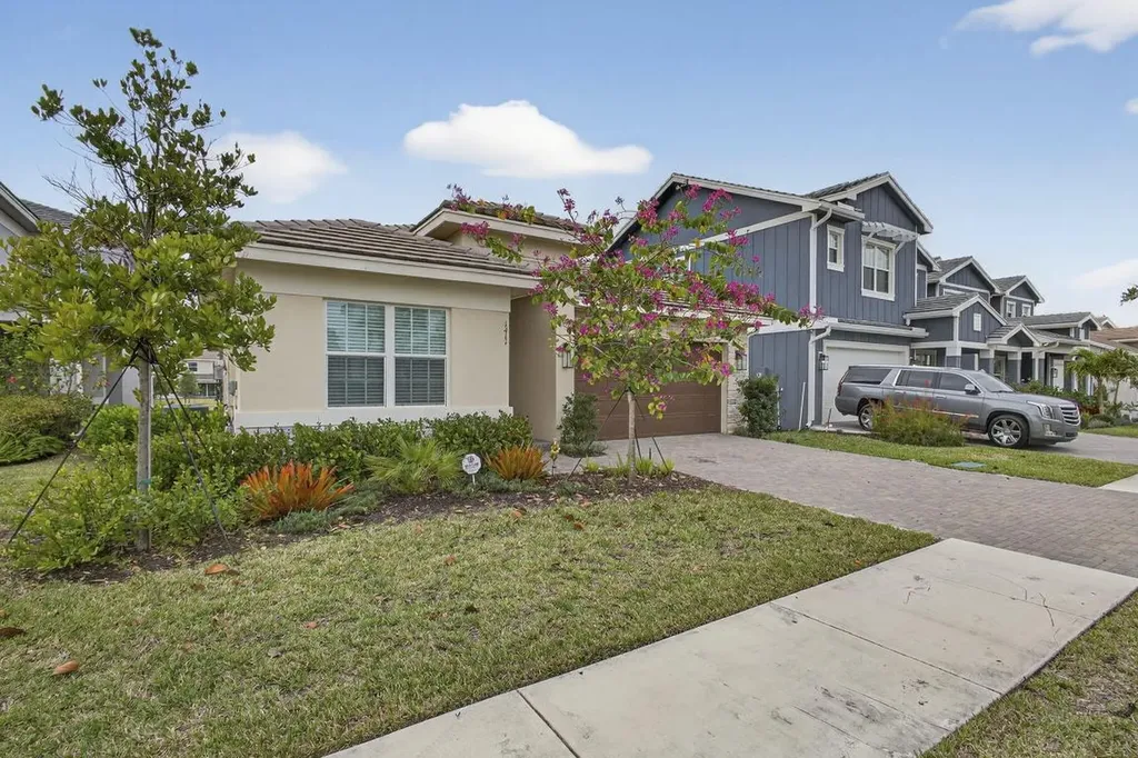 1411 Thistle Place Loxahatchee FL 33470