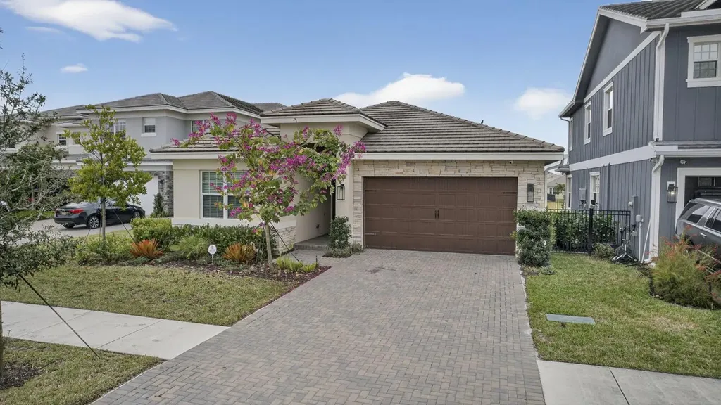 1411 Thistle Place Loxahatchee FL 33470