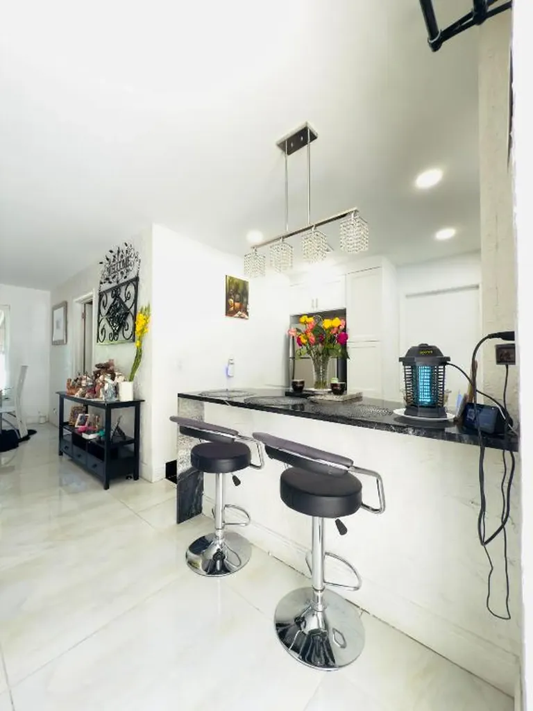 230 NE 25th Street Pompano Beach FL 33064