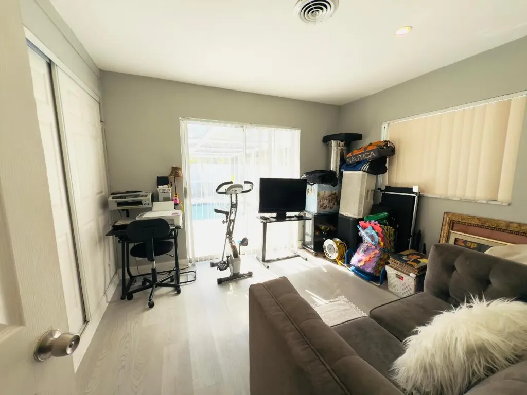 230 NE 25th Street Pompano Beach FL 33064