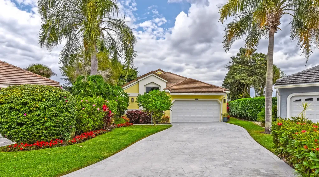 13054 Touchstone Place Palm Beach Gardens FL 33418