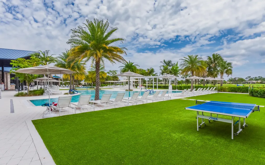 13054 Touchstone Place Palm Beach Gardens FL 33418